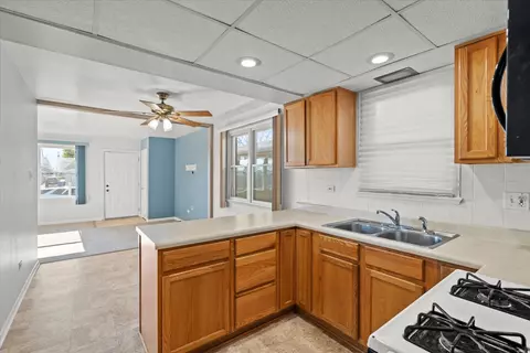 2742 E 128th St, Chicago, IL 60633 photo 8