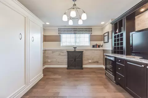 Other - 4306 Monroe Ave, Naperville, IL 60564 photo 2 of 7
