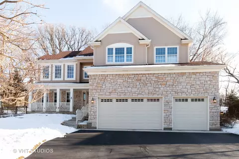 607 Barberry Trl, Fox River Grove, IL 60021