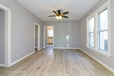 Living - 412 Marion Ave, Aurora, IL 60505 photo 2 of 2