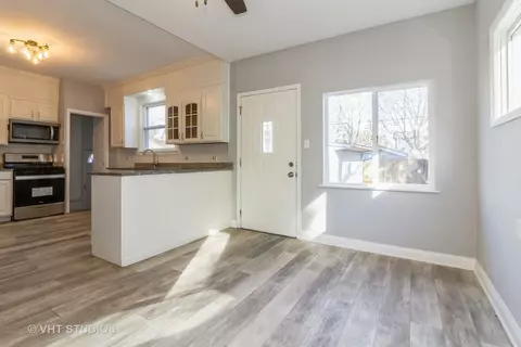Other - 412 Marion Ave, Aurora, IL 60505 photo 4 of 7