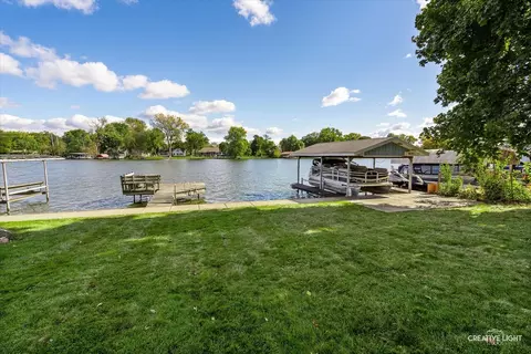 2306 Orchard Beach Rd, Mchenry, IL 60050 photo 5