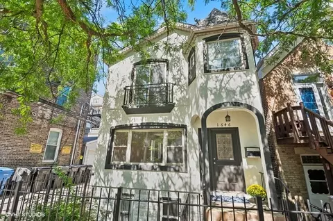 1646 W Pierce Ave, Chicago, IL 60622