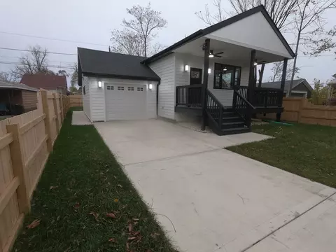 1440 S 21st Ave, Maywood, IL 60153