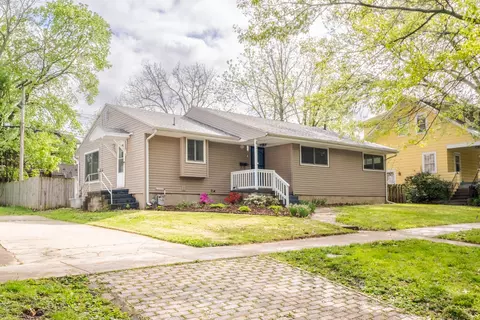 615 W Union St, Champaign, IL 61820