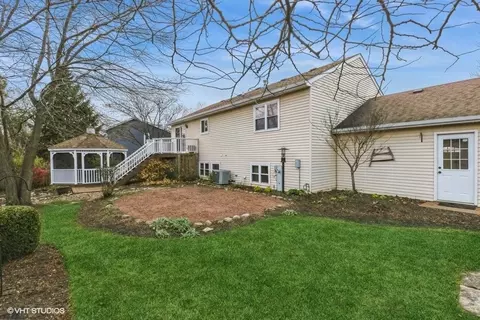 136 Tree Line, Antioch, IL 60002 photo 16