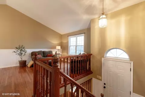 136 Tree Line, Antioch, IL 60002 photo 6