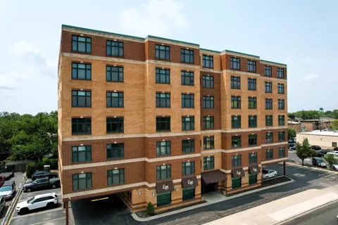 1930 N Harlem Ave #204, Elmwood Park, IL 60707