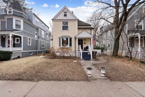 1024 Dempster St, Evanston, IL 60202