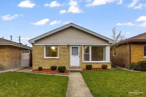 7508 Latrobe Ave, Burbank, IL 60459
