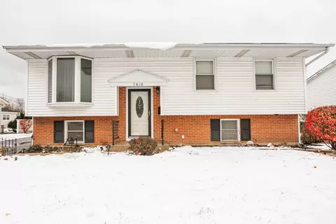7818 Catalpa Ave, Woodridge, IL 60517