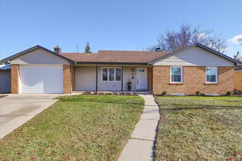 581 S Elizabeth St, Lombard, IL 60148