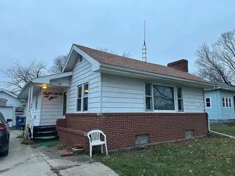 113 S Jefferson St, Flanagan, IL 61740