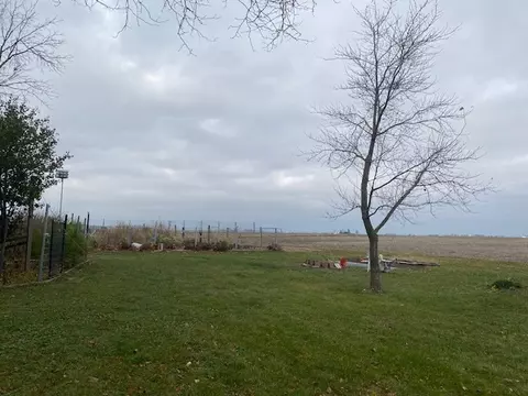 Exterior - 1522 E 7th Rd, Lostant, IL 61334 photo 18 of 30