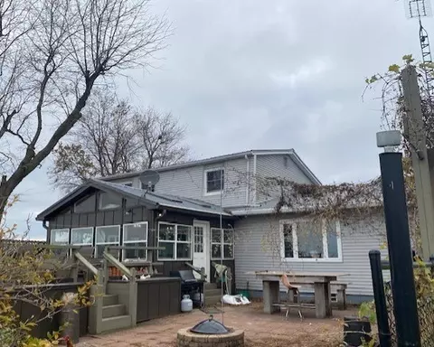 Exterior - 1522 E 7th Rd, Lostant, IL 61334 photo 11 of 30