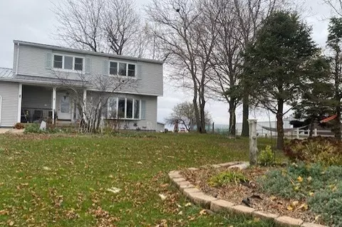 Exterior - 1522 E 7th Rd, Lostant, IL 61334 photo 13 of 30