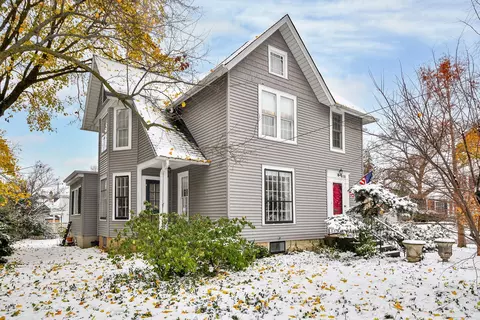 618 N West St, Wheaton, IL 60187 photo 22