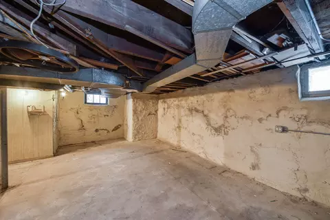 618 N West St, Wheaton, IL 60187 photo 20