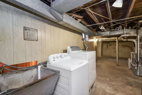 618 N West St, Wheaton, IL 60187 photo 19