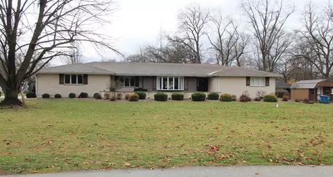 7 Island View Ln, Kankakee, IL 60901