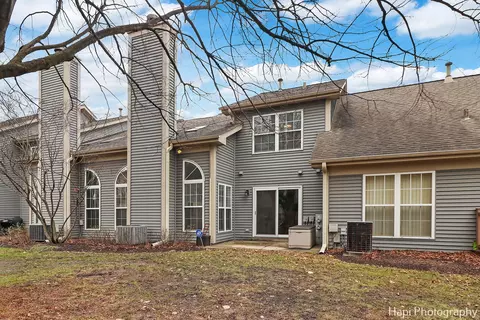 885 Dandridge Ct, Elgin, IL 60120 photo 23