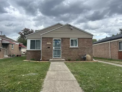 12515 S Ada St, Calumet Park, IL 60827