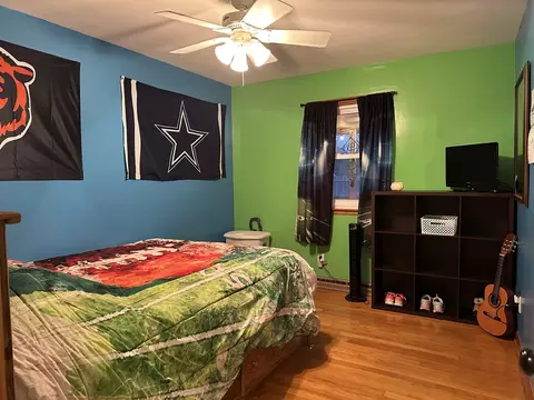 Bedroom - 537 E High St, Morrison, IL 61270 photo 1 of 3