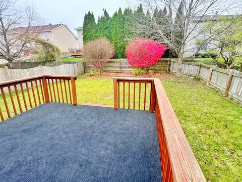 1231 Beacon Hill Ct, Normal, IL 61761 photo 23
