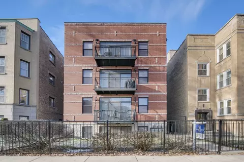 6428 N Fairfield Ave #2W, Chicago, IL 60645