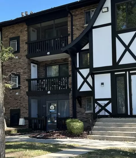 13615 Lavergne Ave #107, Midlothian, IL 60445