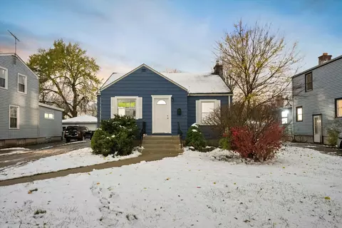 2332 S 13th Ave, Broadview, IL 60155