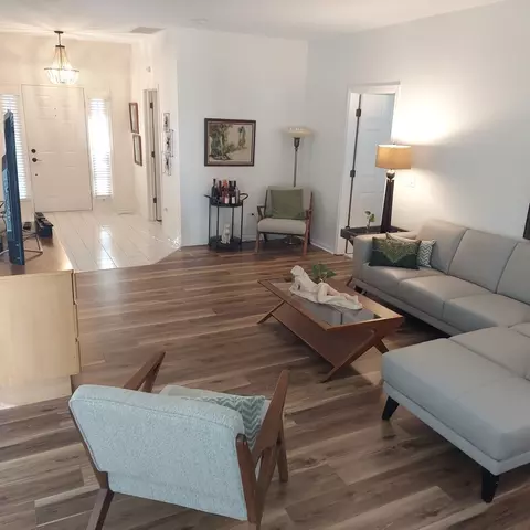 Living - 13633 Redbud Ct, Plainfield, IL 60544 photo 3 of 3