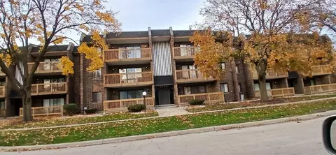 3728 215th St #304, Matteson, IL 60443