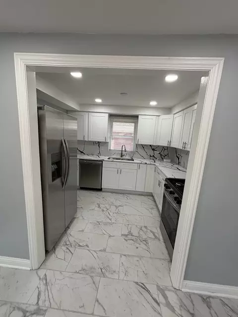 Kitchen - Undisclosed, Chicago, IL 60643 photo 1 of 1