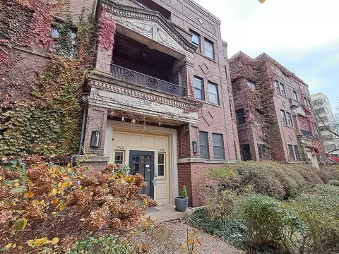 5718 S Kenwood Ave #2, Chicago, IL 60637