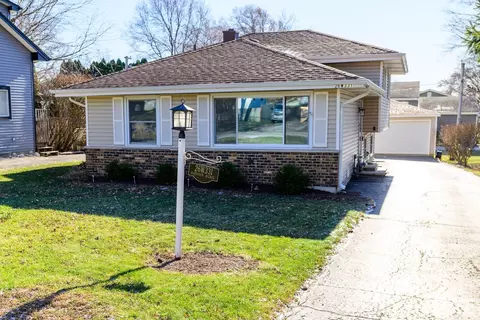 26 W331 Harrison Ave, Winfield, IL 60190