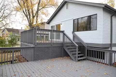 Exterior - 776 Voyager Dr, Bartlett, IL 60103 photo 6 of 9
