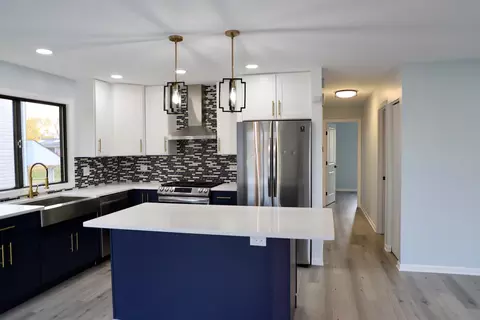 Kitchen - 776 Voyager Dr, Bartlett, IL 60103 photo 1 of 5