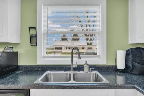 Kitchen - 409 W Broadway St, Ogden, IL 61859 photo 6 of 7