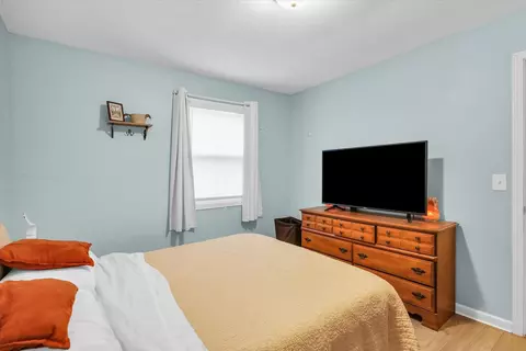 Bedroom - 409 W Broadway St, Ogden, IL 61859 photo 4 of 4