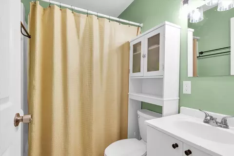 Bath - 409 W Broadway St, Ogden, IL 61859 photo 1 of 2
