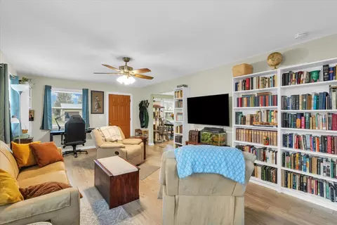 Living - 409 W Broadway St, Ogden, IL 61859 photo 1 of 2