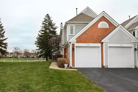 275 Doral Ct #A, Elk Grove Village, IL 60007