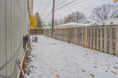 Exterior - 3703 Rywick Ct, Rolling Meadows, IL 60008 photo 3 of 3