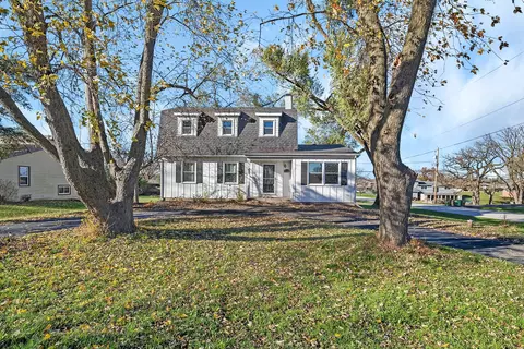 22940 W Essex Dr, Channahon, IL 60410