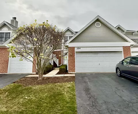 254 Allegro Ln, Carol Stream, IL 60188