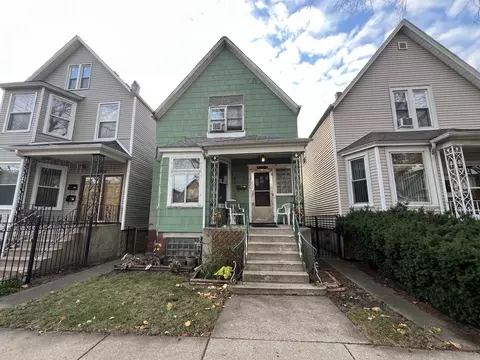 3426 N Troy St, Chicago, IL 60618
