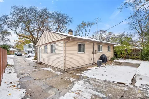 219 W Wayne Pl, Wheeling, IL 60090 photo 28