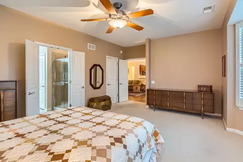 Bedroom - 2457 Sandy Stream Ln, Elgin, IL 60124 photo 2 of 3