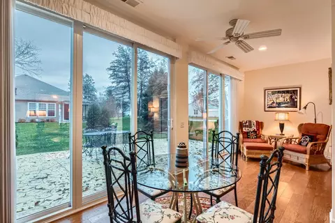 Dining - 2457 Sandy Stream Ln, Elgin, IL 60124 photo 3 of 3